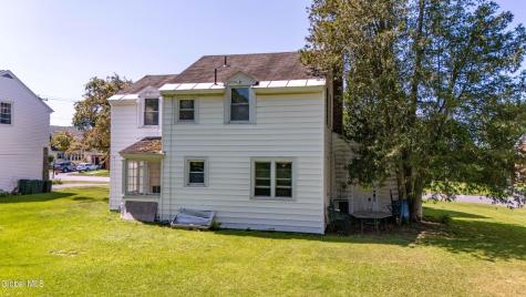 17 Van Dyke Avenue Amsterdam NY 12010