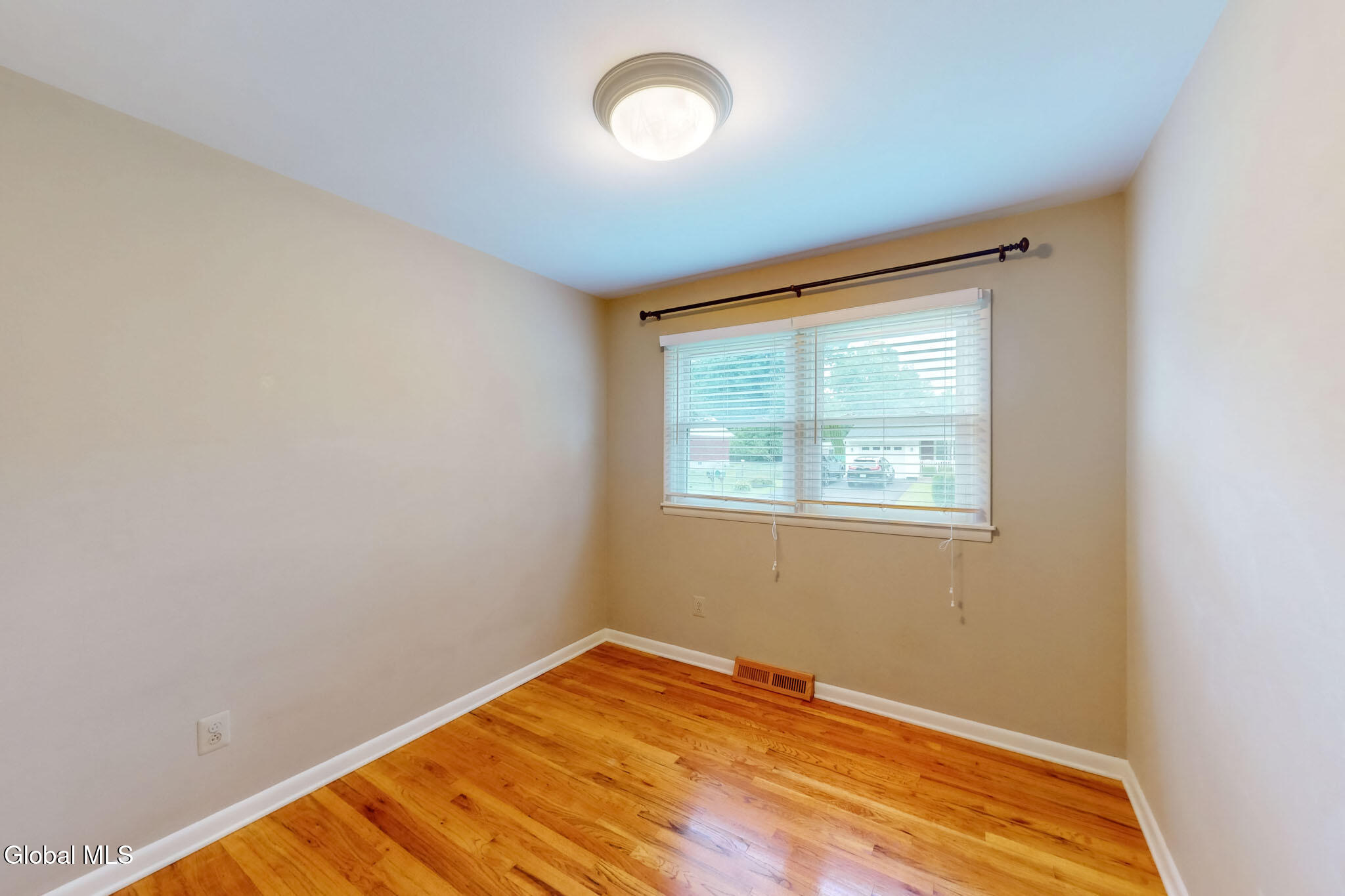 15 Woodside Court Wynantskill NY 12198