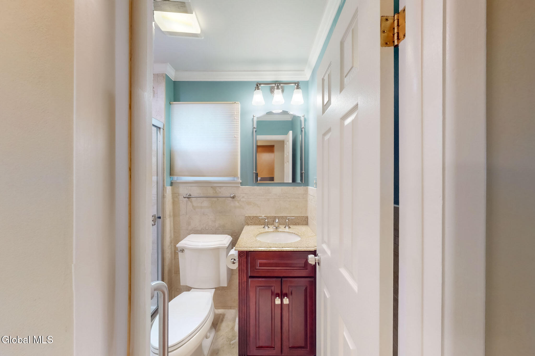 15 Woodside Court Wynantskill NY 12198