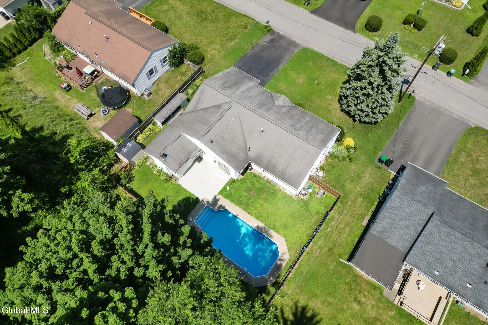 15 Woodside Court Wynantskill NY 12198
