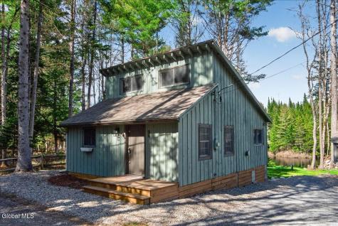 26 Sullivan Way Minerva NY 12857