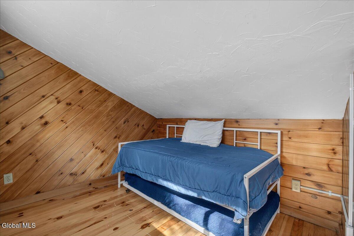 26 Sullivan Way Minerva NY 12857
