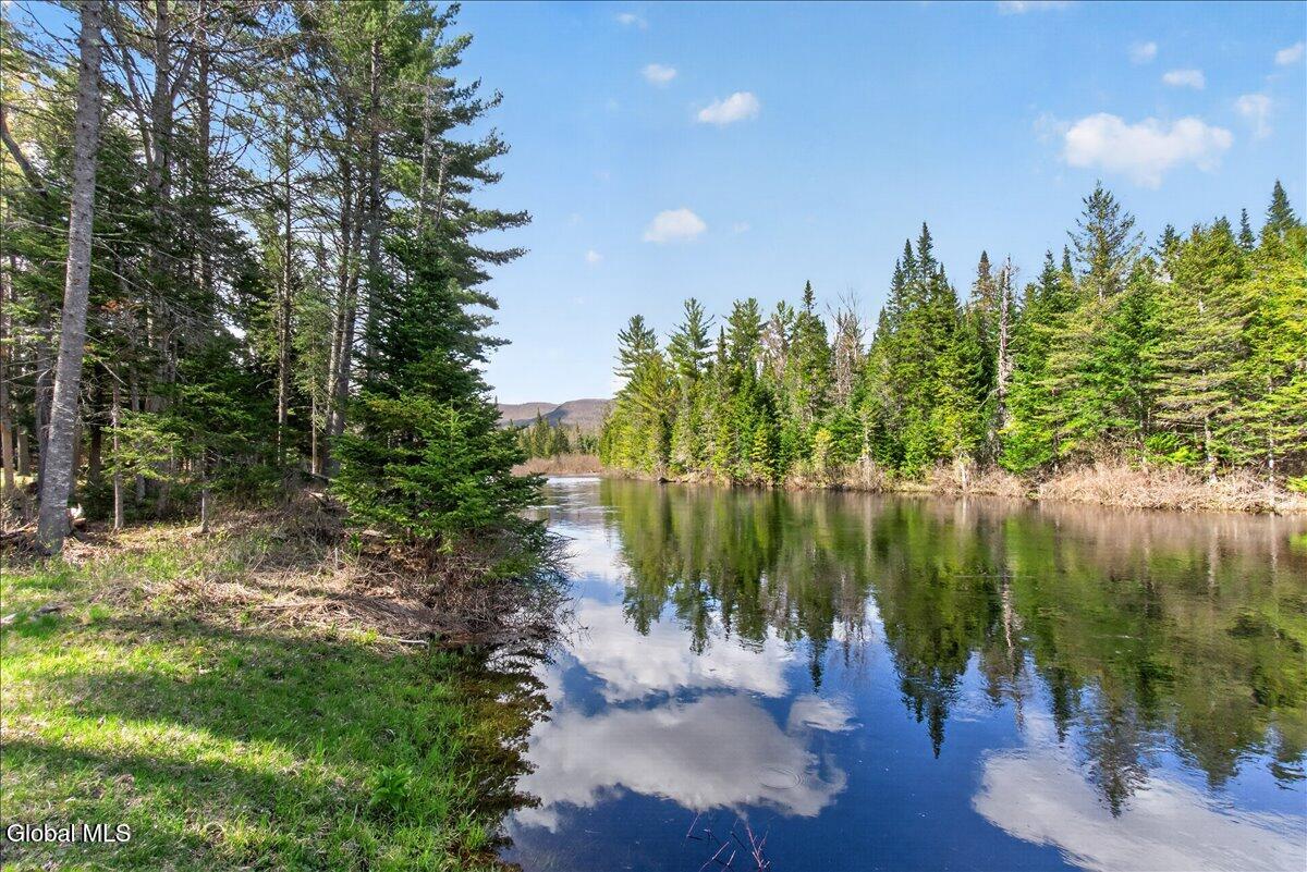 26 Sullivan Way Minerva NY 12857
