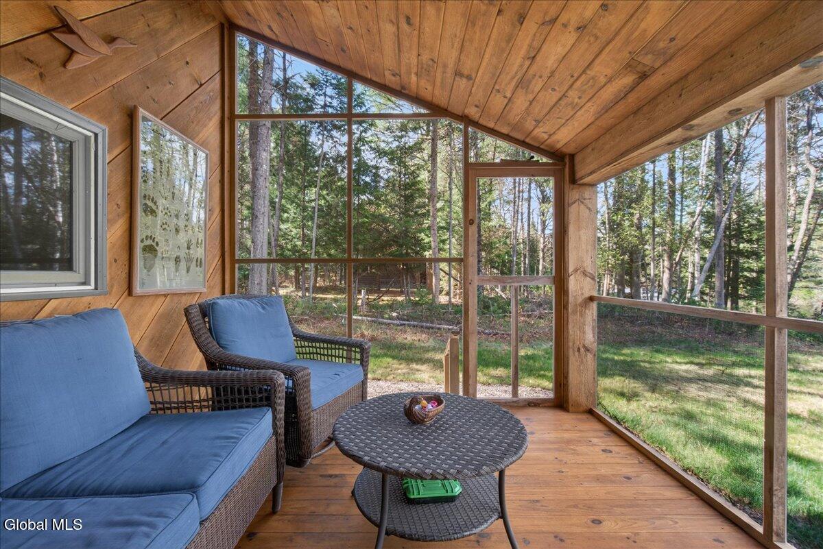26 Sullivan Way Minerva NY 12857