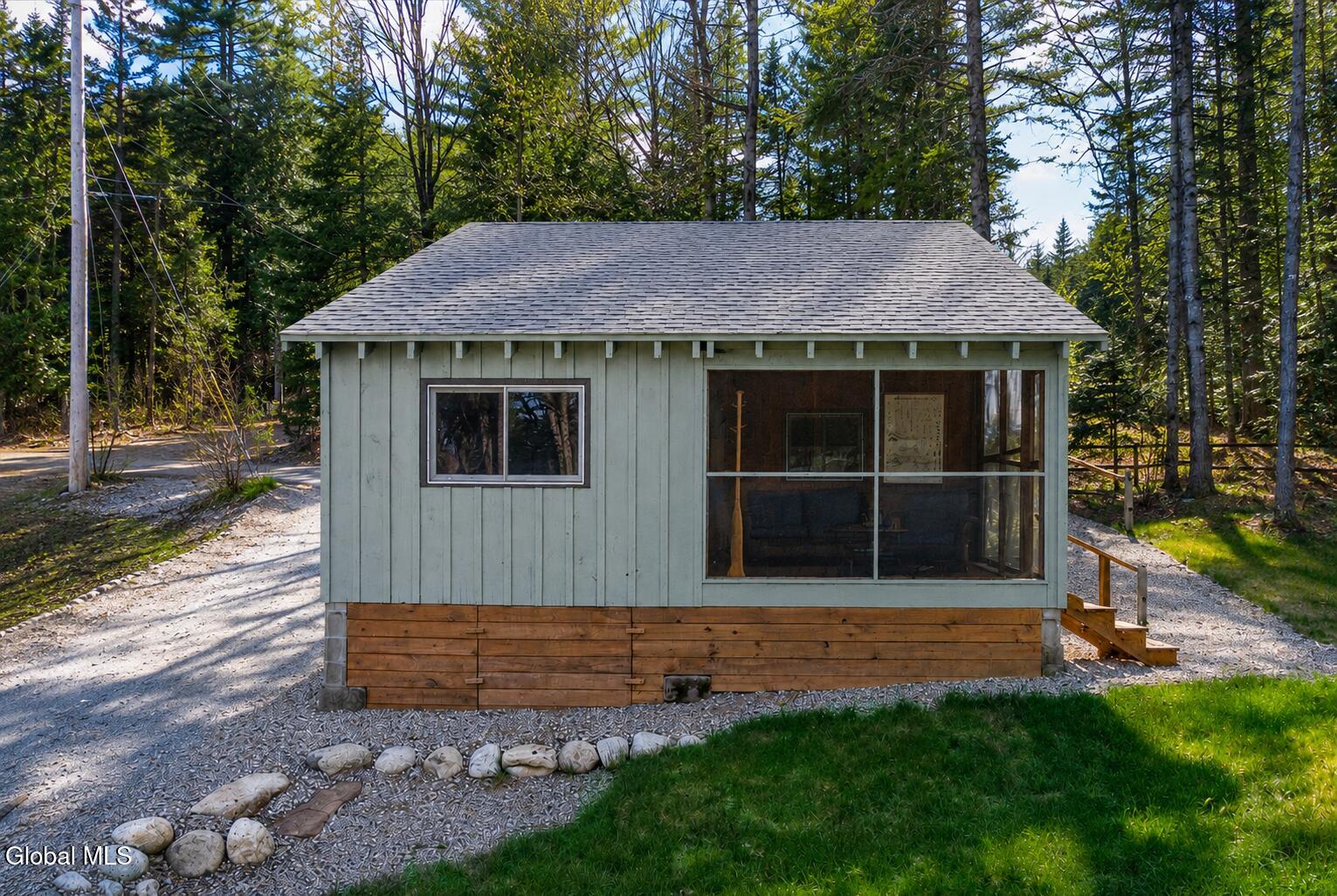 26 Sullivan Way Minerva NY 12857