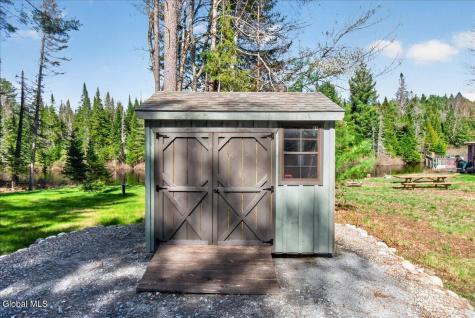 26 Sullivan Way Minerva NY 12857