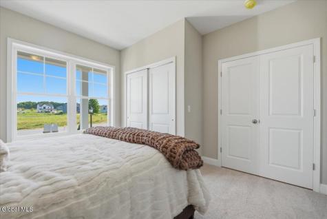 1 Clover Leaf Drive Halfmoon NY 12065
