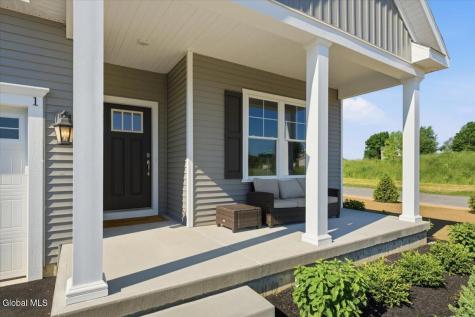 1 Clover Leaf Drive Halfmoon NY 12065