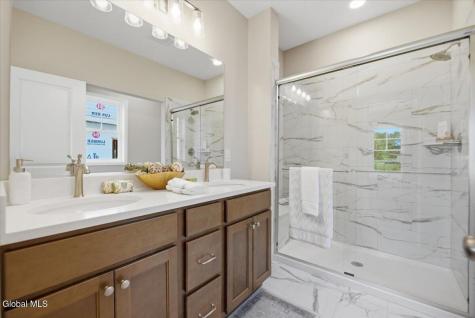 1 Clover Leaf Drive Halfmoon NY 12065