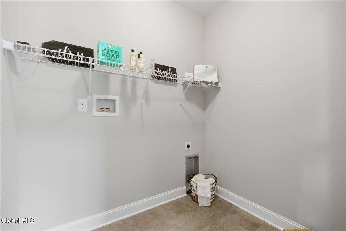 1 Clover Leaf Drive Halfmoon NY 12065