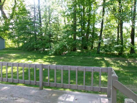 15 Pinecrest Drive Schenectady NY 12309