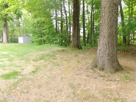 15 Pinecrest Drive Schenectady NY 12309