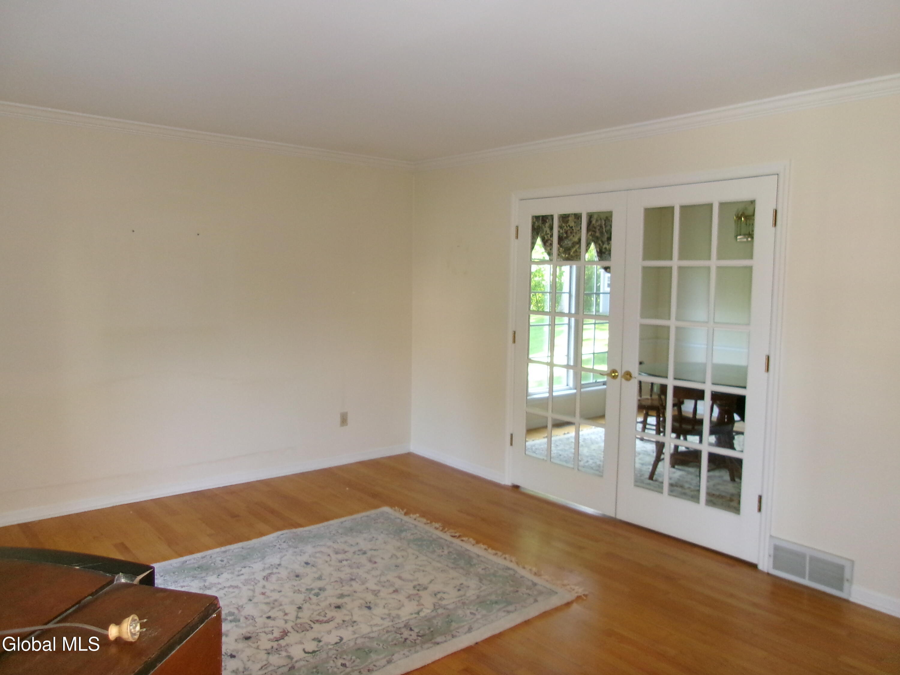 15 Pinecrest Drive Schenectady NY 12309