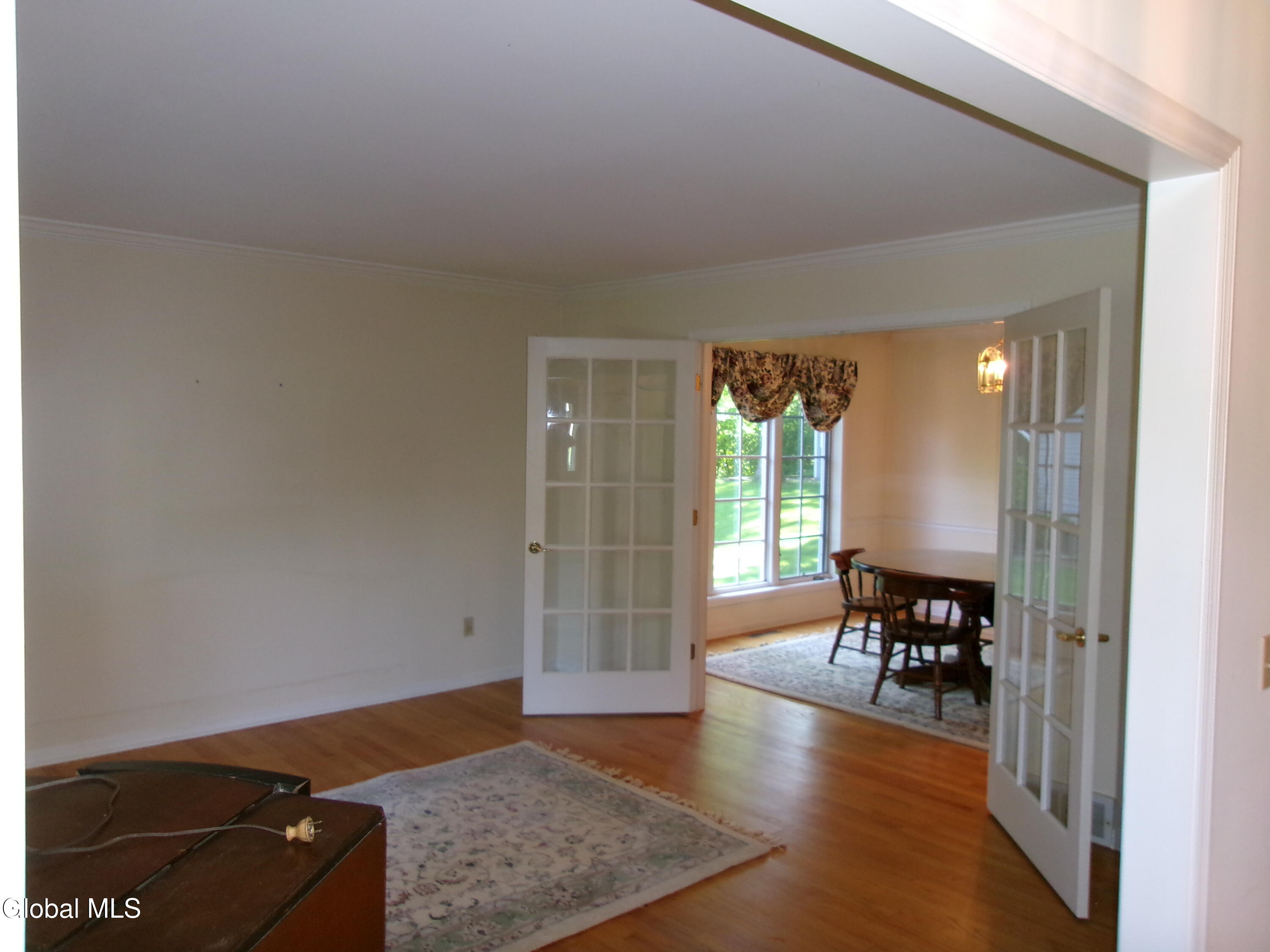 15 Pinecrest Drive Schenectady NY 12309