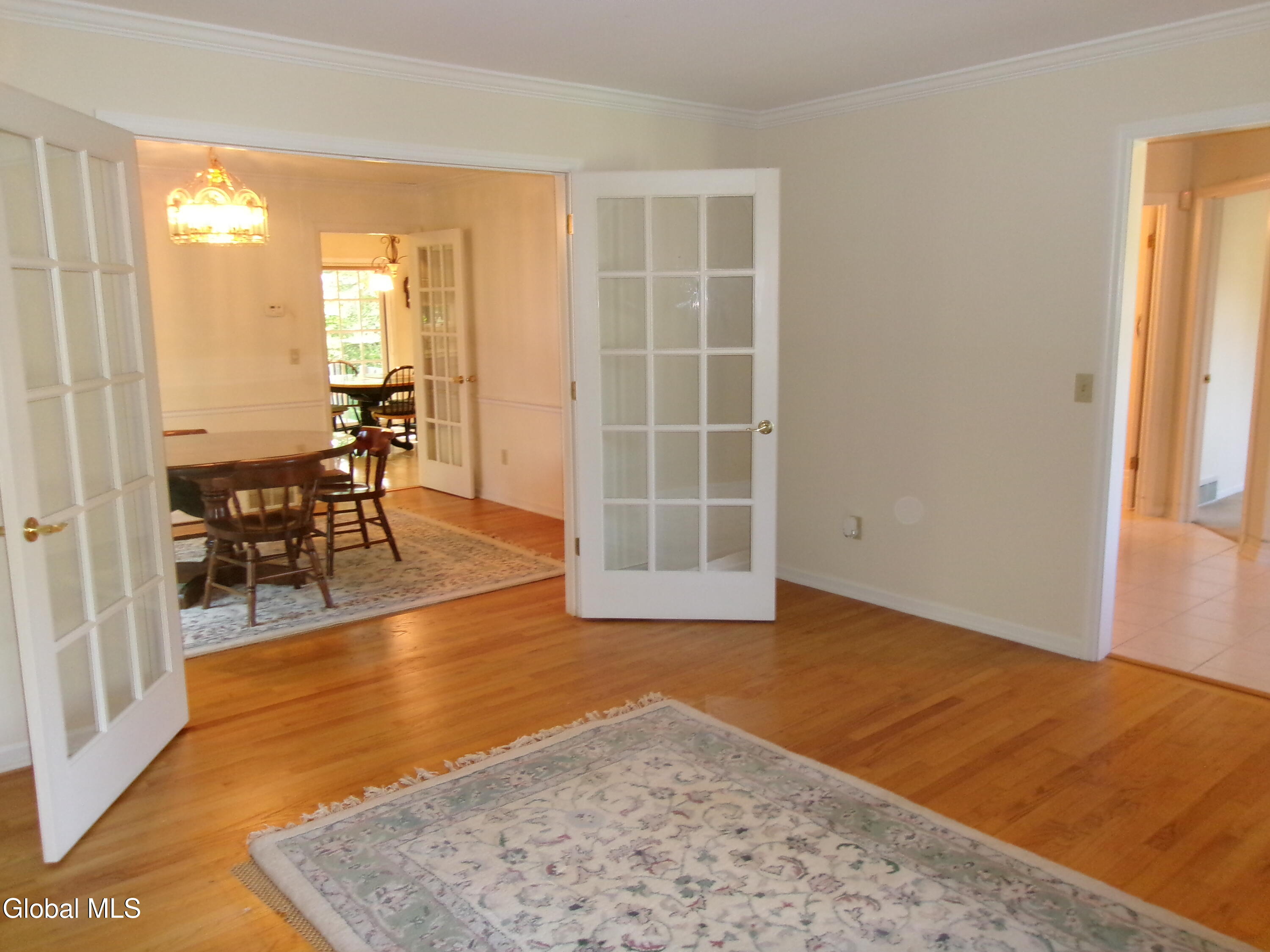 15 Pinecrest Drive Schenectady NY 12309