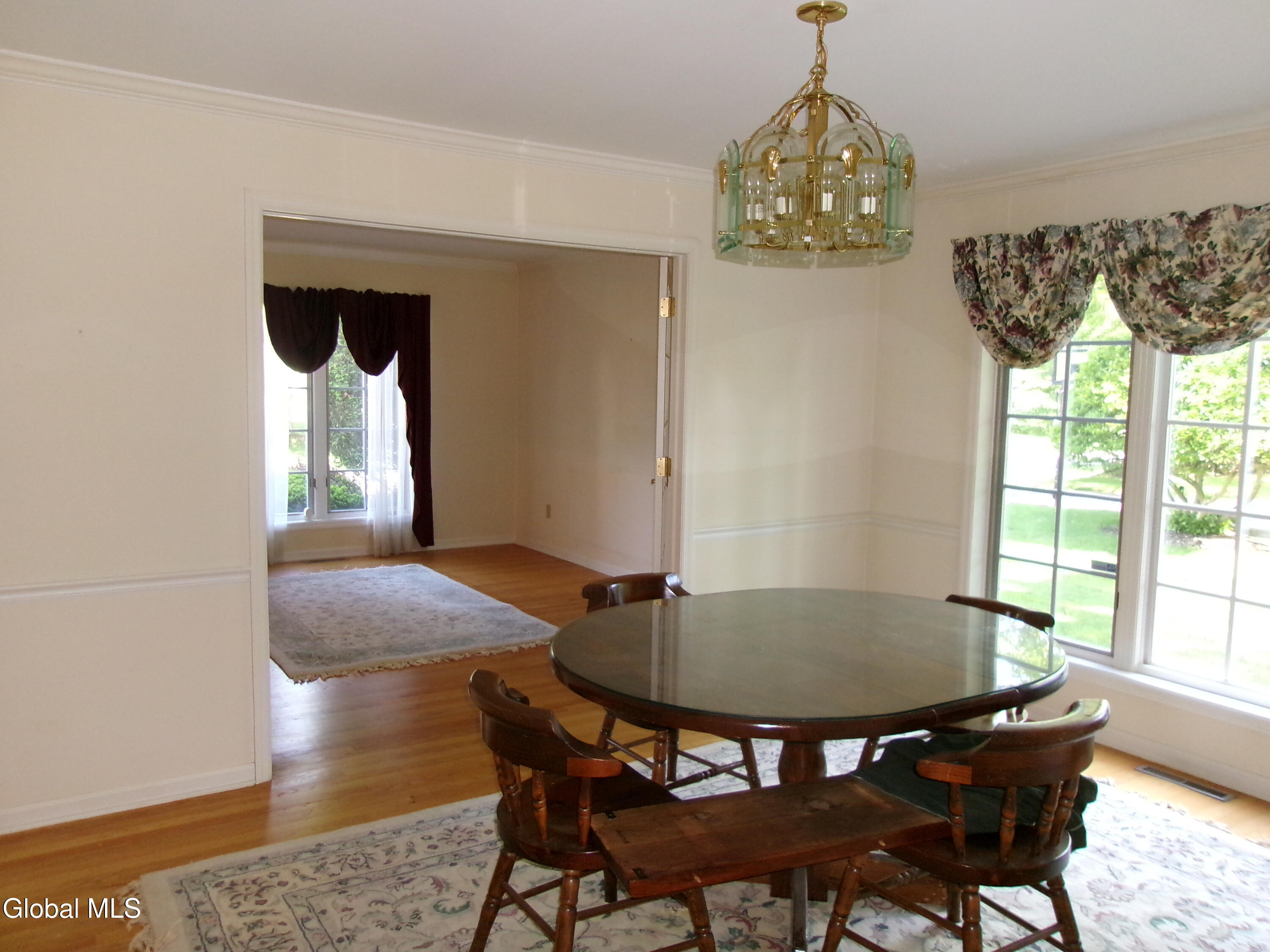 15 Pinecrest Drive Schenectady NY 12309