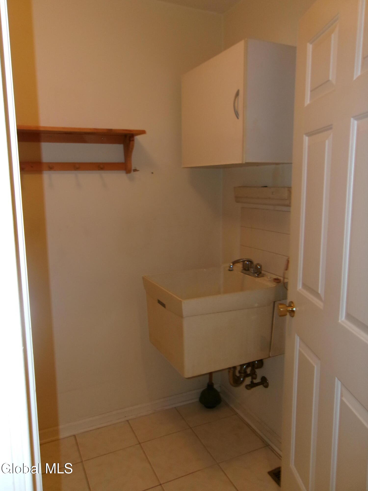 15 Pinecrest Drive Schenectady NY 12309