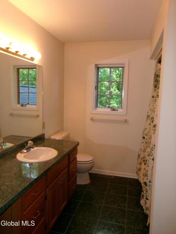 15 Pinecrest Drive Schenectady NY 12309