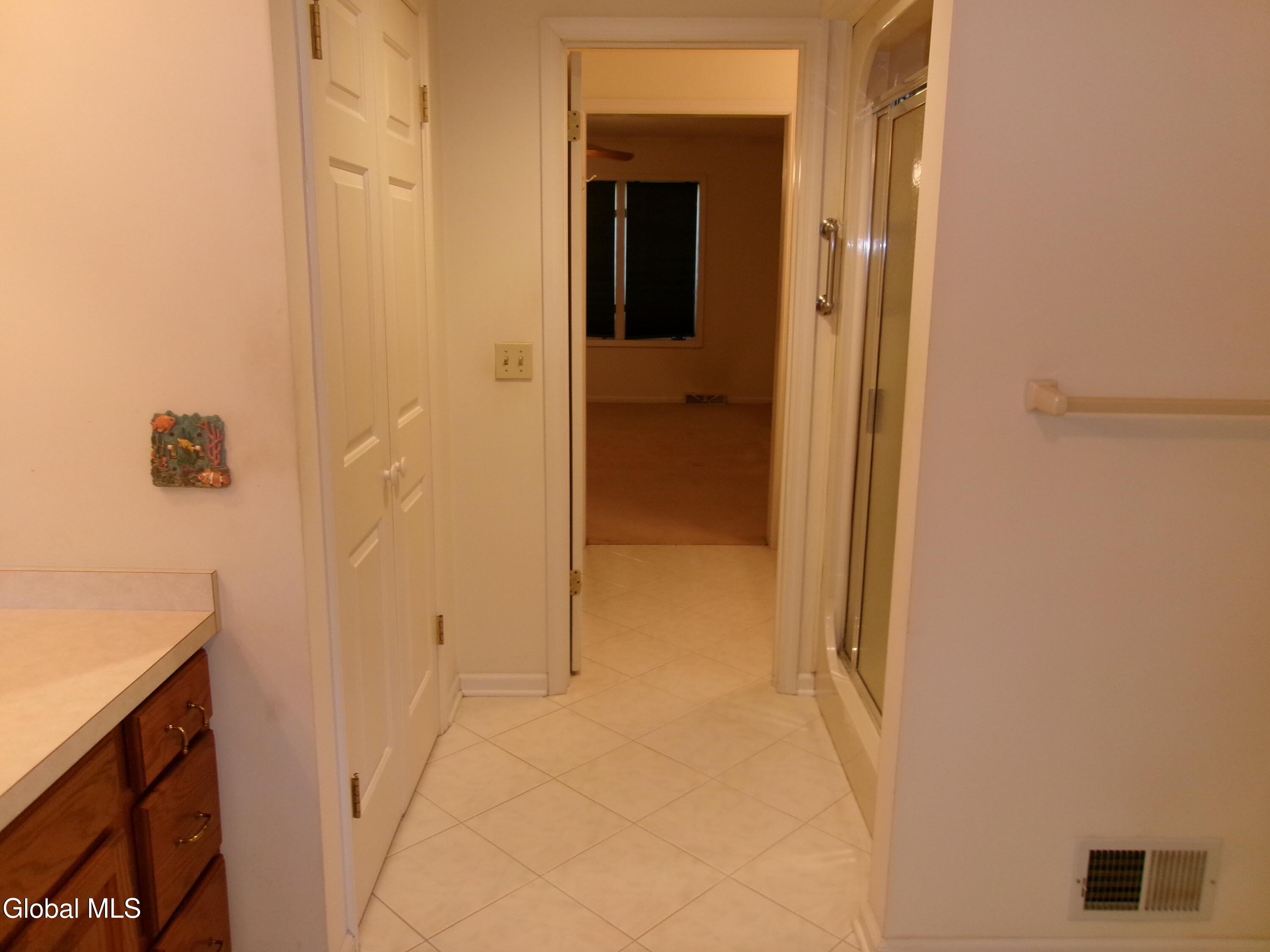 15 Pinecrest Drive Schenectady NY 12309