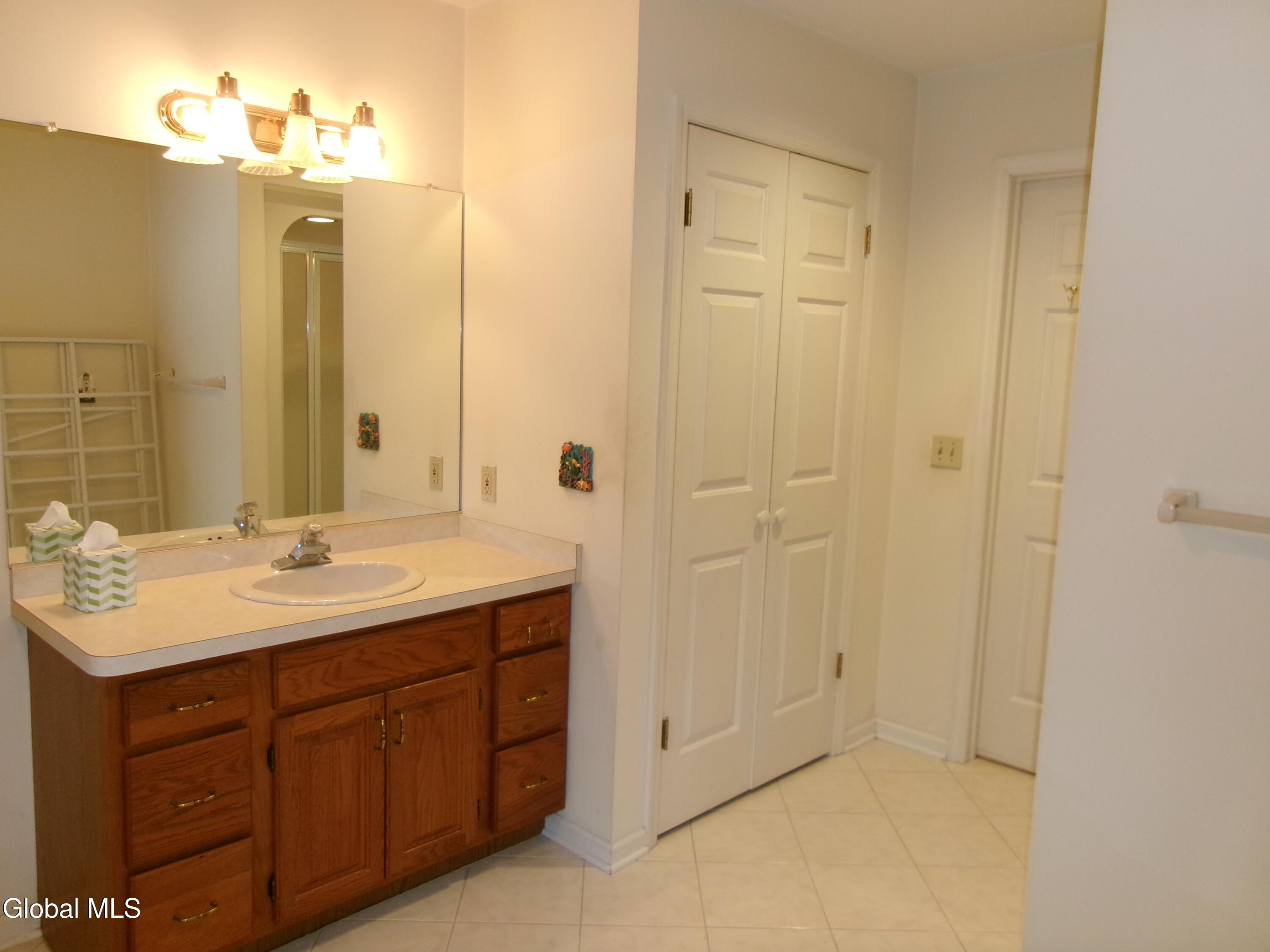 15 Pinecrest Drive Schenectady NY 12309