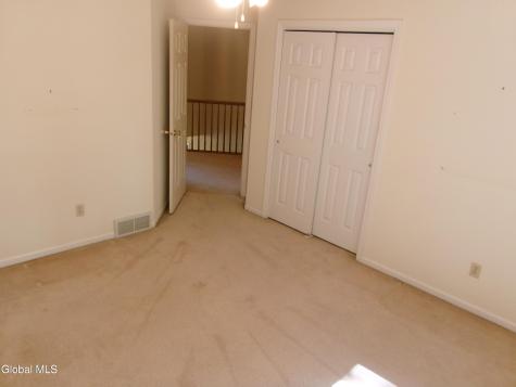 15 Pinecrest Drive Schenectady NY 12309