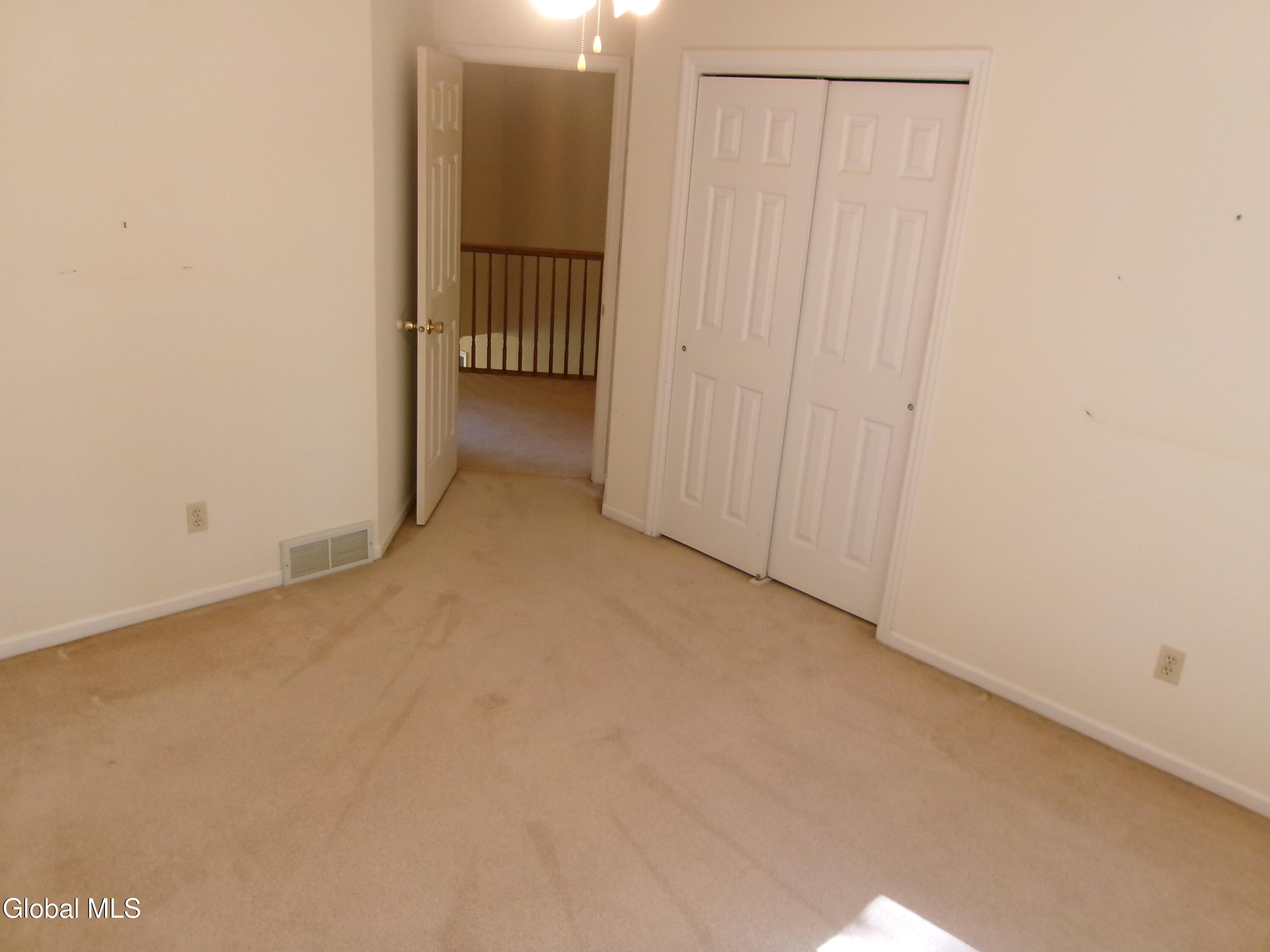15 Pinecrest Drive Schenectady NY 12309