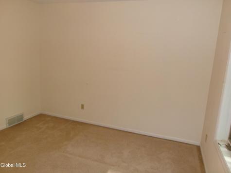 15 Pinecrest Drive Schenectady NY 12309