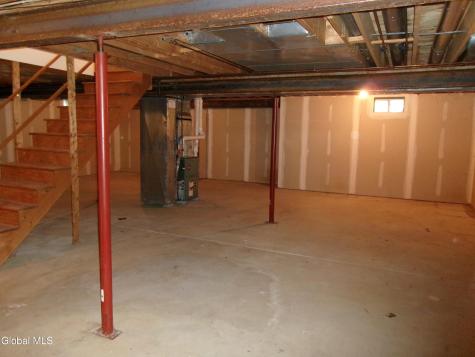 15 Pinecrest Drive Schenectady NY 12309