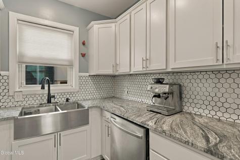 7 W Van Vechten Street Albany NY 12209