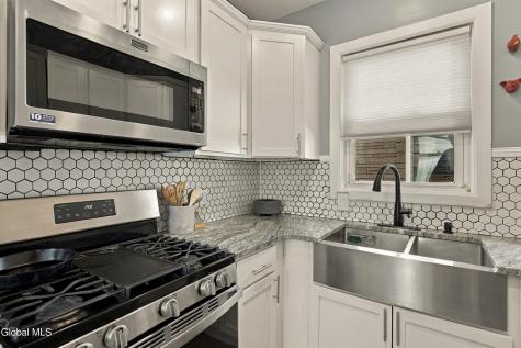 7 W Van Vechten Street Albany NY 12209