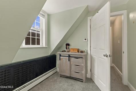 7 W Van Vechten Street Albany NY 12209