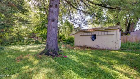 8 Mckinley Place Gloversville NY 12078