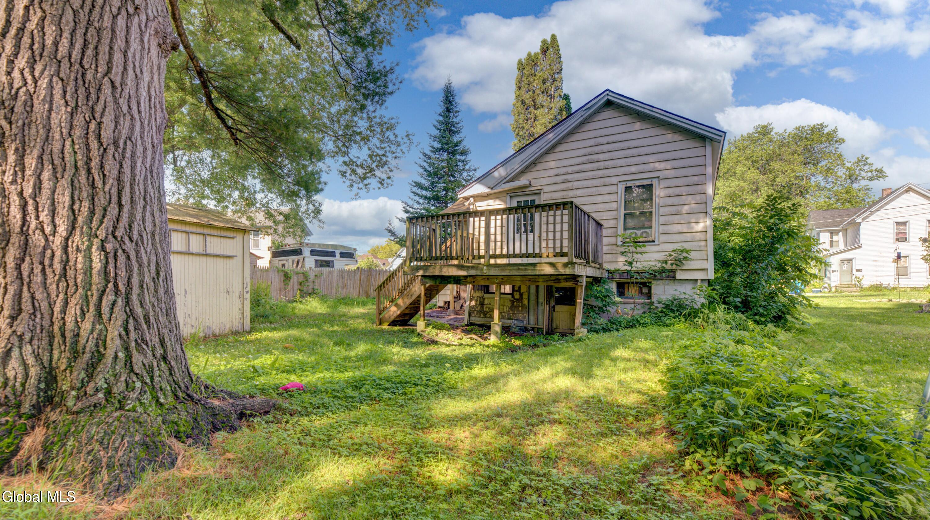 8 Mckinley Place Gloversville NY 12078