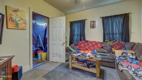 8 Mckinley Place Gloversville NY 12078