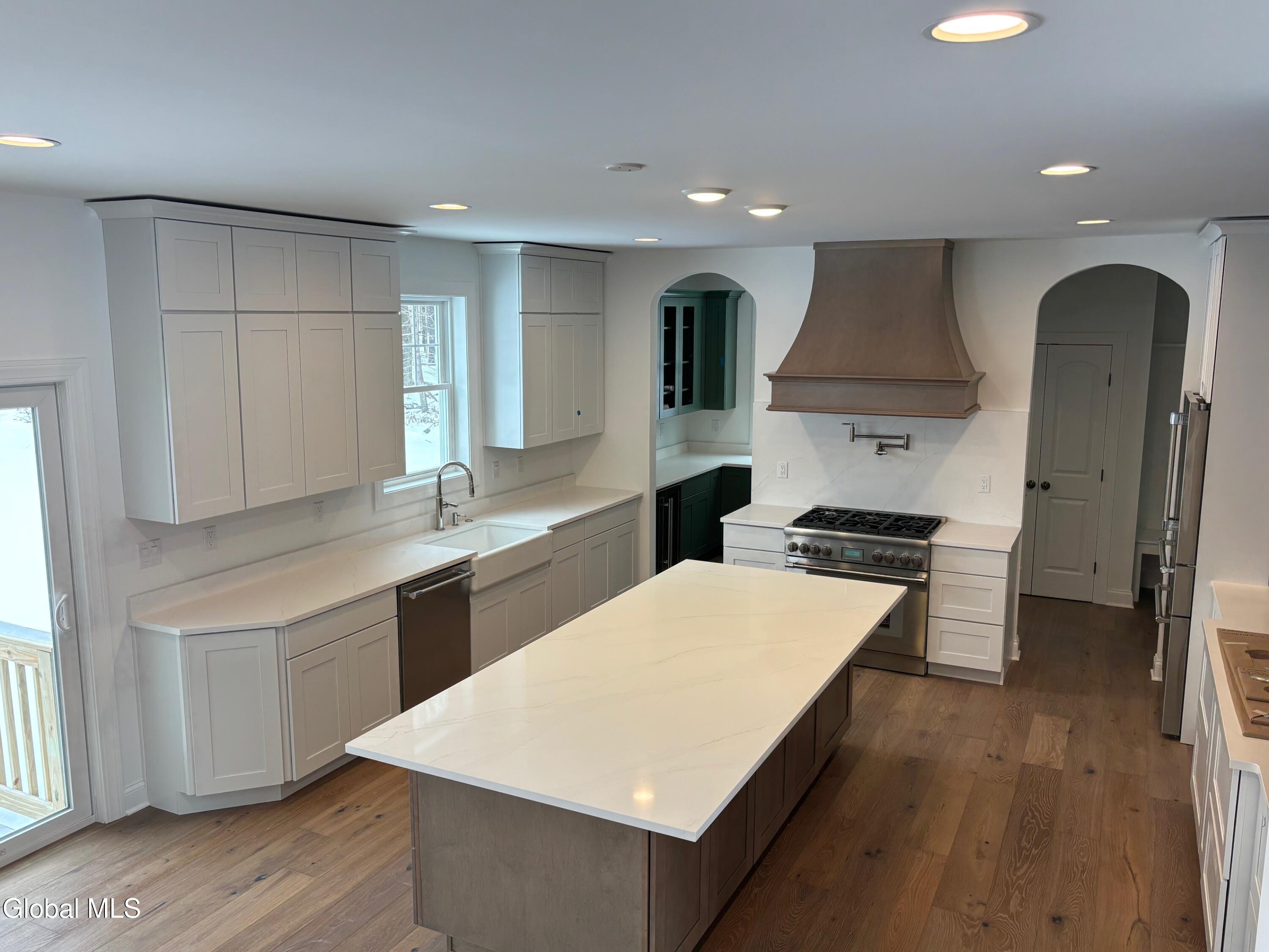 34 Eastpointe Drive Wilton NY 12866