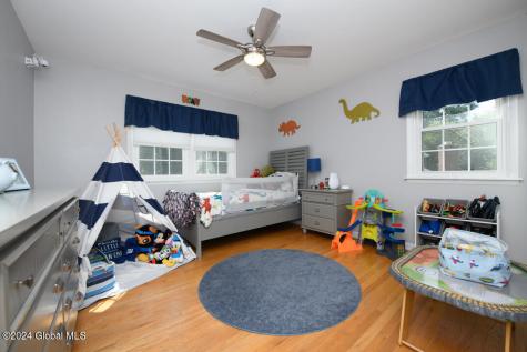 104 Mountainview Court Guilderland NY 12084