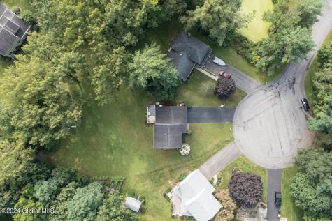 104 Mountainview Court Guilderland NY 12084