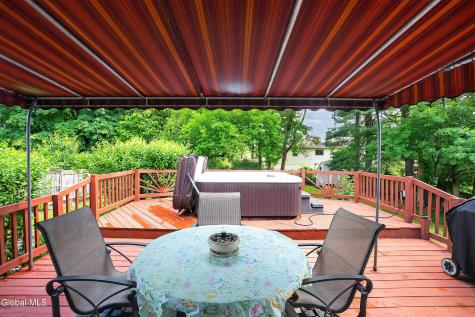 3059 E Old State Road Schenectady NY 12303