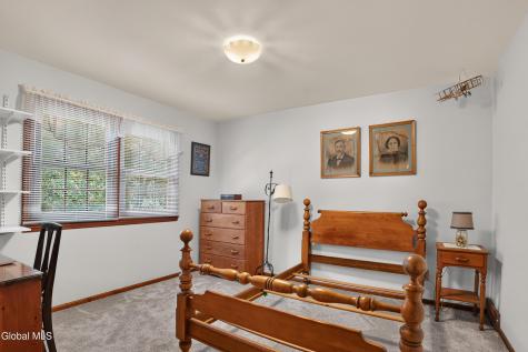 3059 E Old State Road Schenectady NY 12303