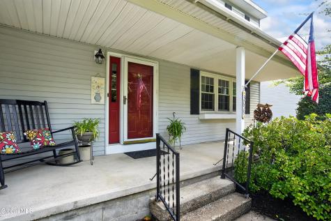 3059 E Old State Road Schenectady NY 12303