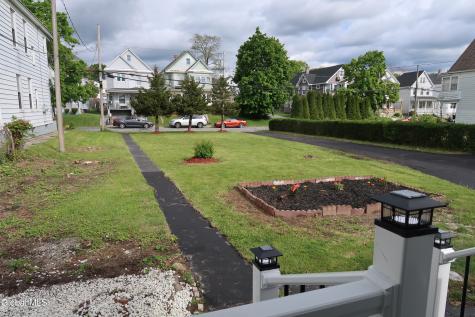 1747 Avenue A Schenectady NY 12308