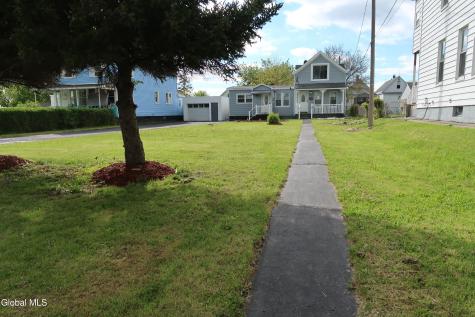 1747 Avenue A Schenectady NY 12308