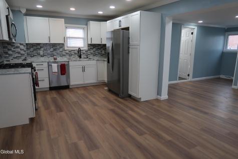 1747 Avenue A Schenectady NY 12308