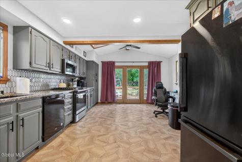 1932 Tower Avenue Schenectady NY 12304