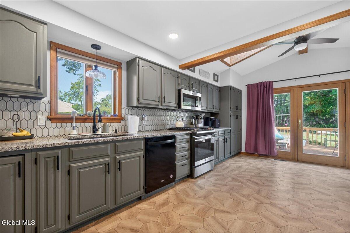 1932 Tower Avenue Schenectady NY 12304