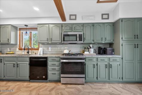1932 Tower Avenue Schenectady NY 12304