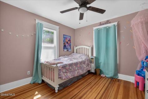 1932 Tower Avenue Schenectady NY 12304