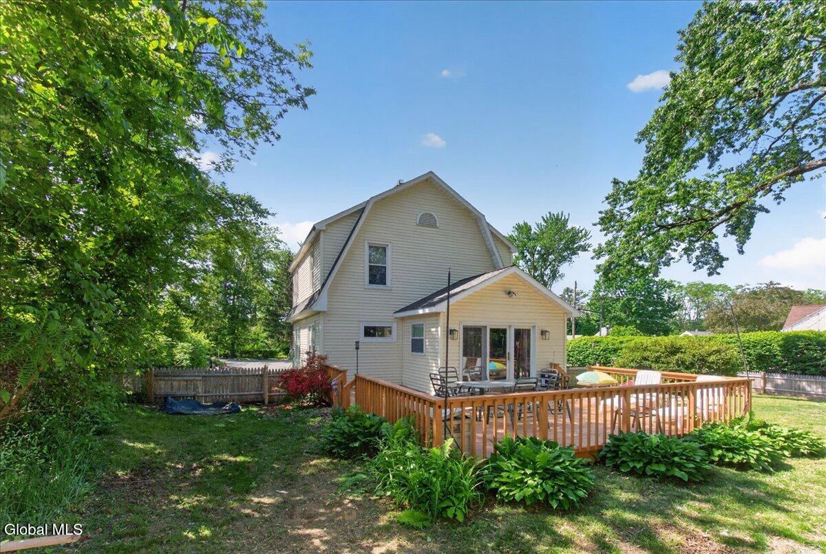 1932 Tower Avenue Schenectady NY 12304