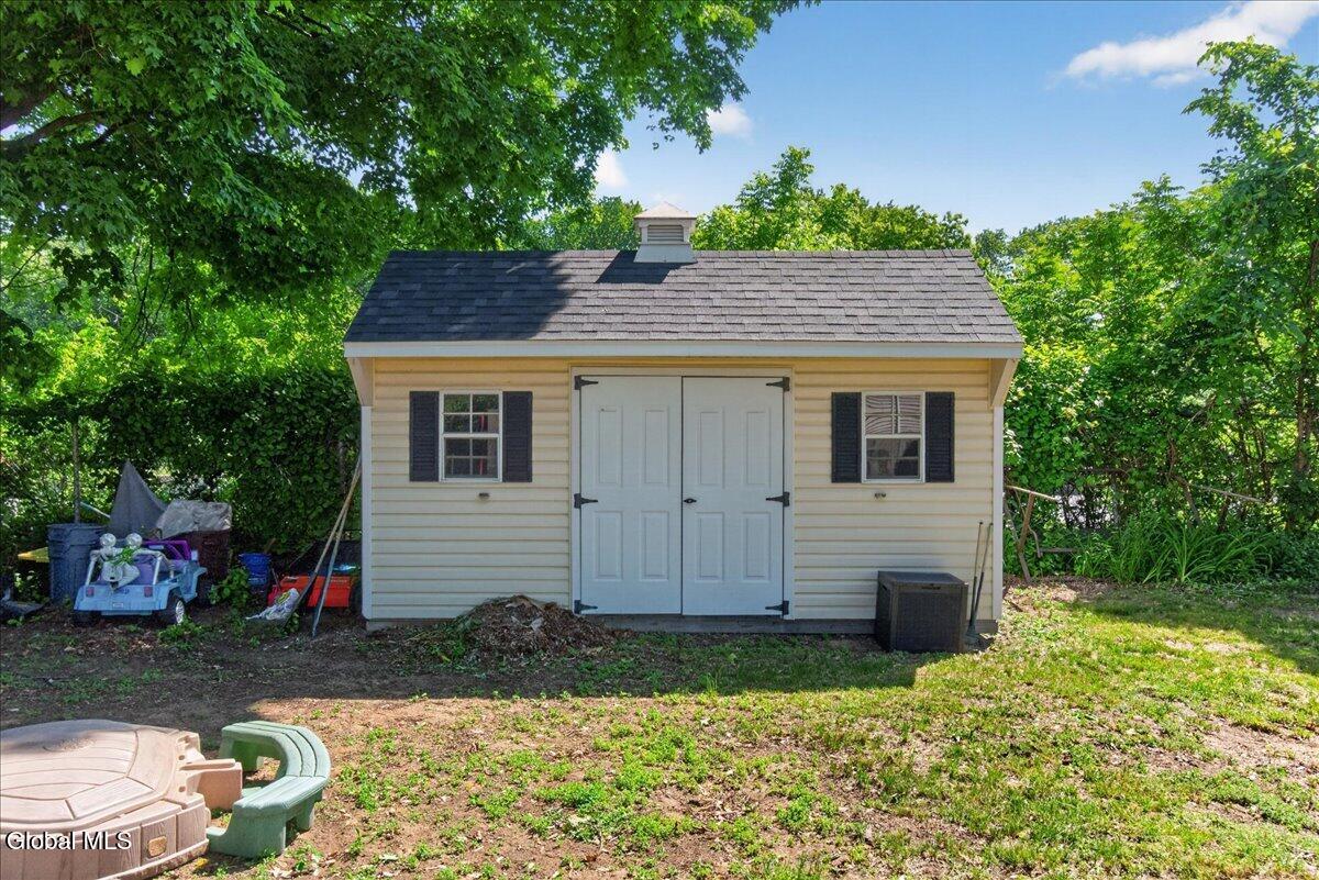 1932 Tower Avenue Schenectady NY 12304