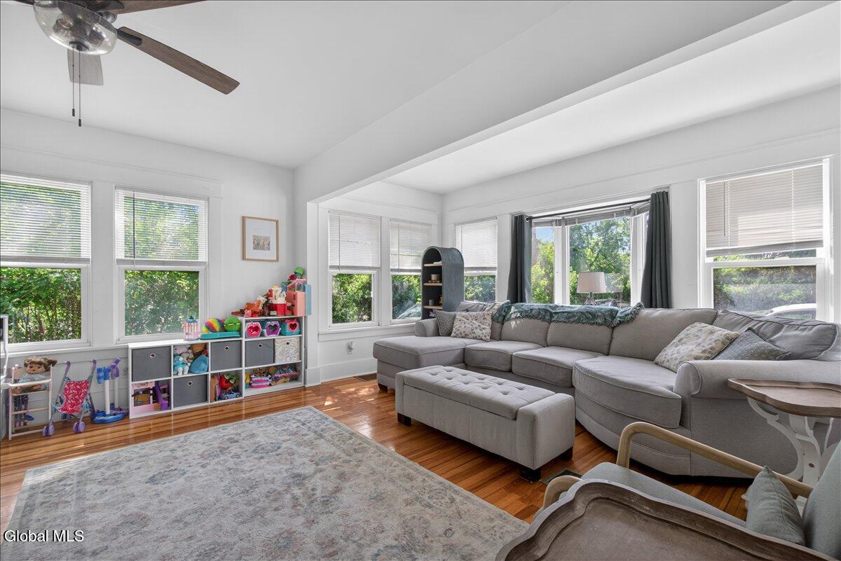 1932 Tower Avenue Schenectady NY 12304